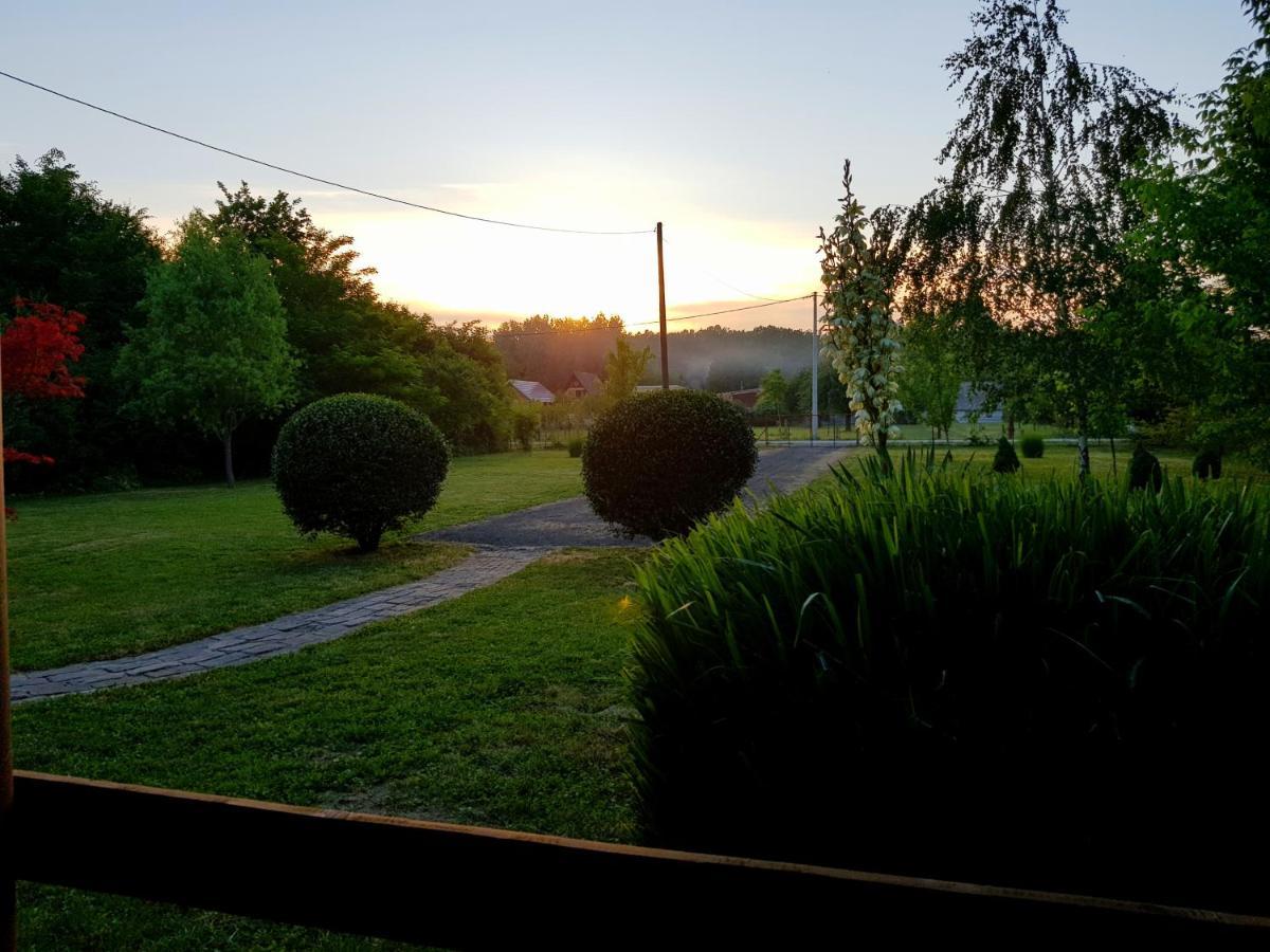 Kuca Za Odmor Rubic Villa Vinkovci Bagian luar foto